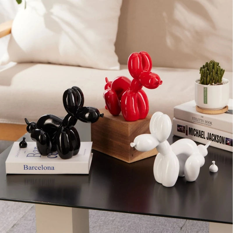 Balloon Bello - The dog that poops art