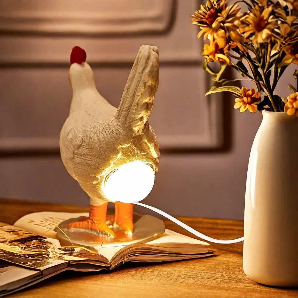 Liesel-Leuchte – The chicken that lays light